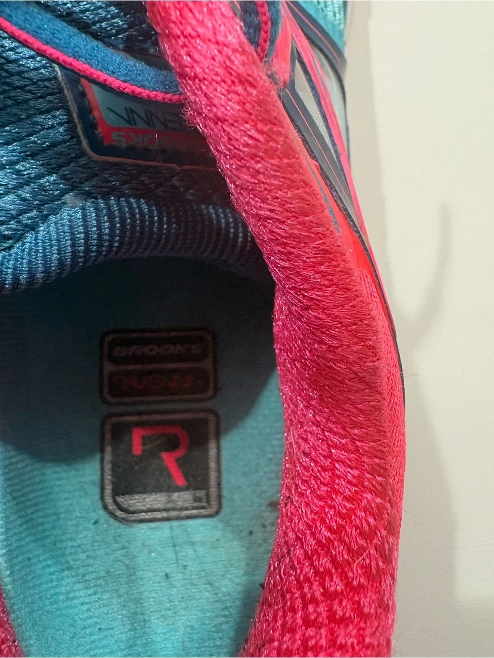 Brooks sneakers